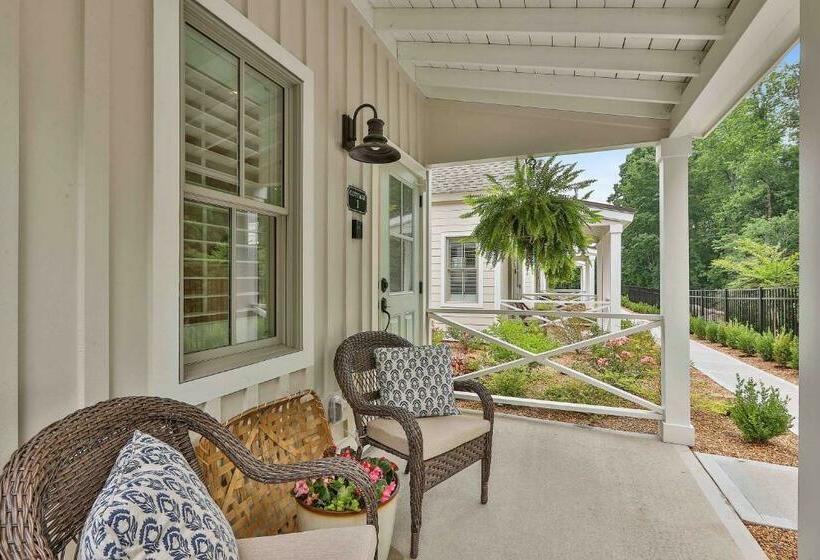 جناح سرير كينج, The Cottages At Laurel Brooke