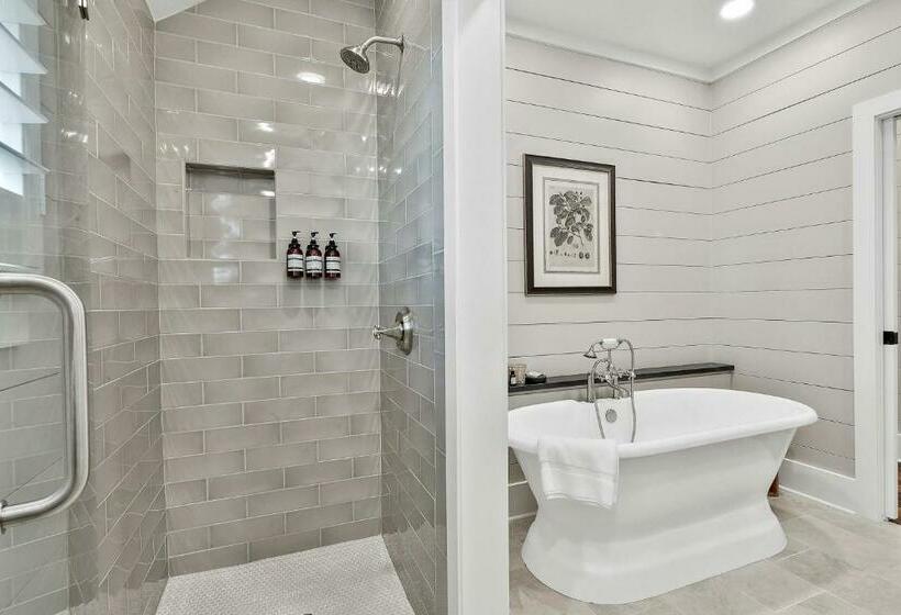 스위트 킹사이즈 침대, The Cottages At Laurel Brooke