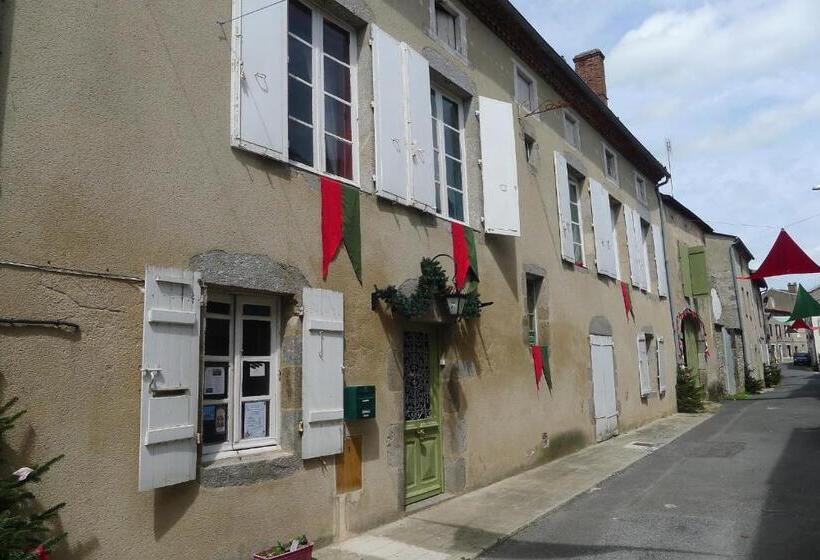 带共用浴室的标准房间, Art Maison