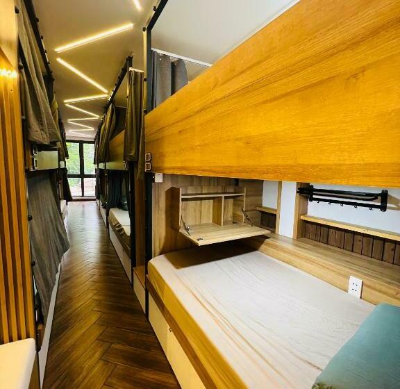 تختخواب در اتاق مشترک, Grandma Lu Saigon Hostel   Airport Dist 3