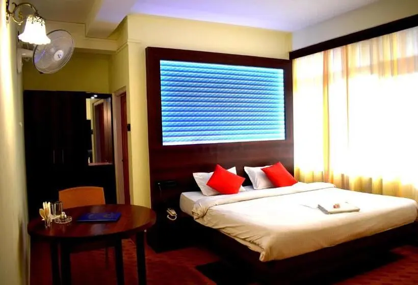 デラックスルーム, Lily Guest House