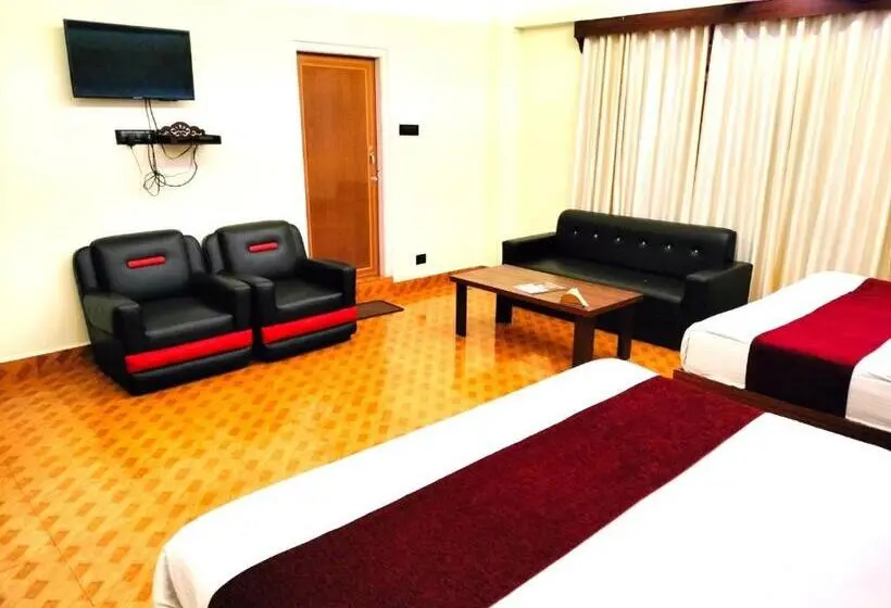 デラックスの4人部屋, Lily Guest House