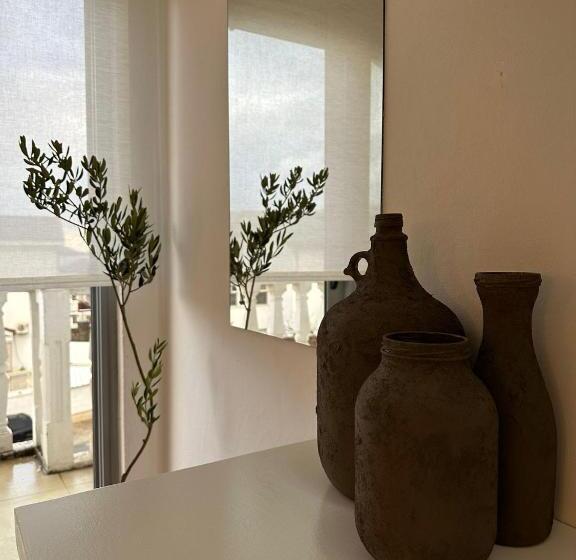 اتاق استاندارد با بالکن و چشمانداز دریا, Villa Vele