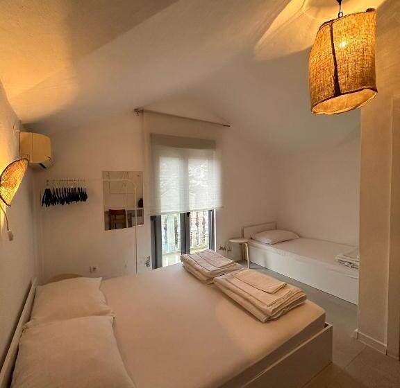 Triple Room Sea View, Villa Vele