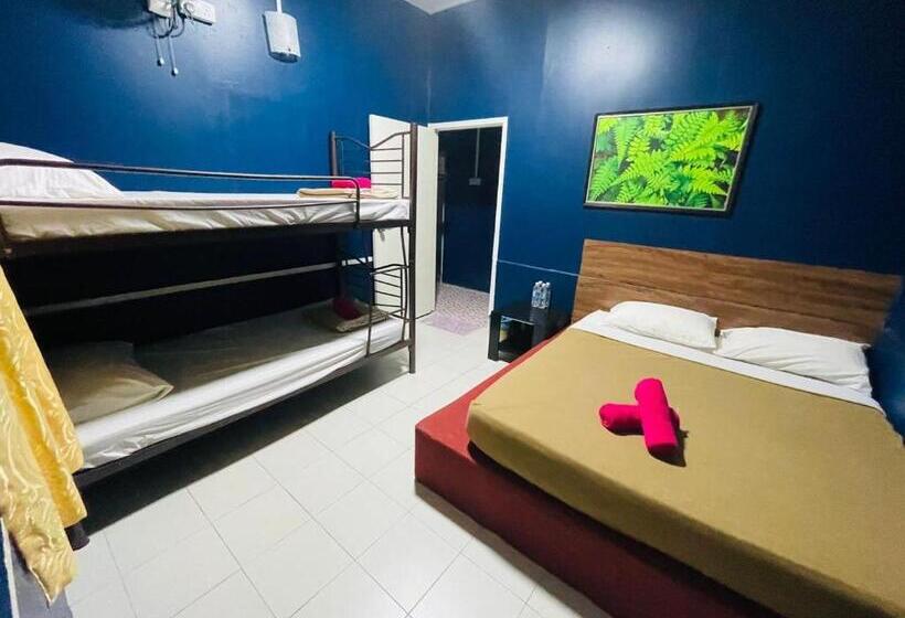 غرفة ديلوكس رباعية, Vintage Guesthouse