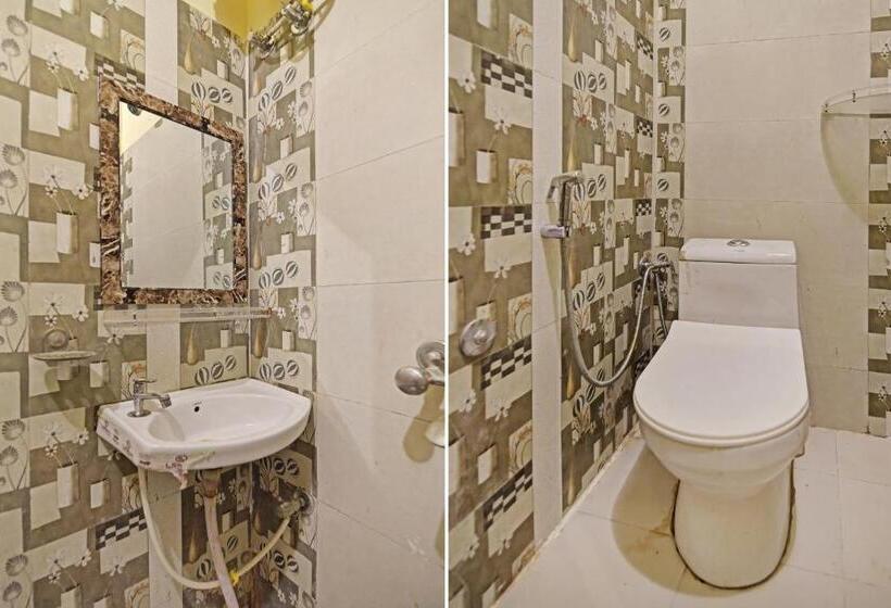 Трехместный Номер Классика, Flagship Hotel Kartikey Stays