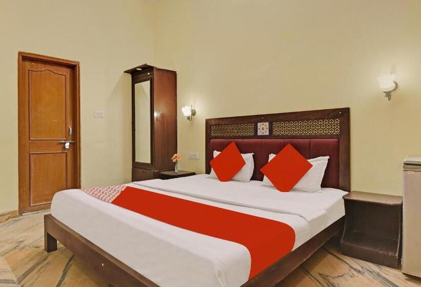 غرفة كلاسيكية ثلاثية, Flagship Hotel Kartikey Stays