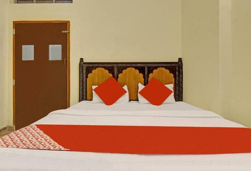 غرفة كلاسيكية ثلاثية, Flagship Hotel Kartikey Stays