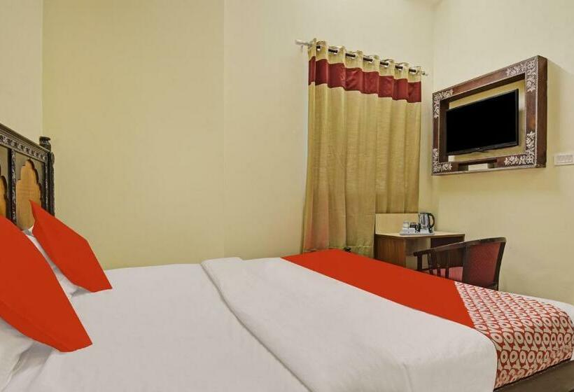 غرفة كلاسيكية ثلاثية, Flagship Hotel Kartikey Stays