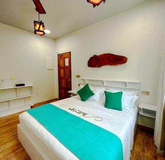اتاق لوکس, Island Luxury Dive Hotel   Fulhadhoo