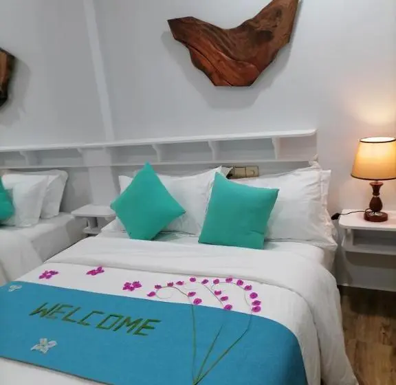 اتاق لوکس خانوادگی, Island Luxury Dive Hotel Fulhadhoo