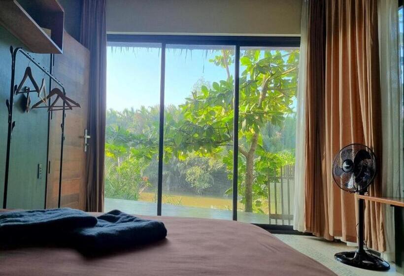 اتاق لوکس, Comfy Riverside Mekong Homestay Ben Tre