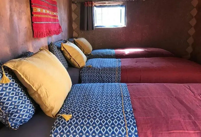 Standard Kolmen Hengen Huone Puutarhanäkymä, Kasbah Mashallah