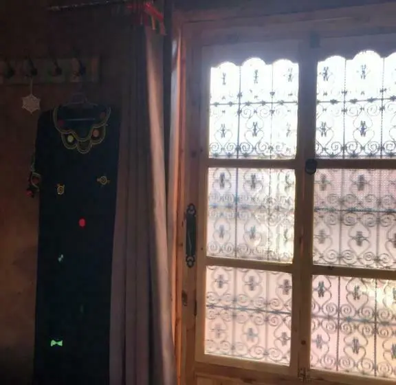 Standard Kolmen Hengen Huone Puutarhanäkymä, Kasbah Mashallah