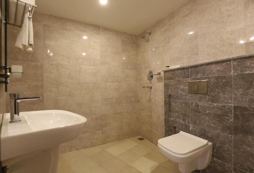 اتاق سوپریور با چشمانداز شهر, Apex Business Hotel   Airport