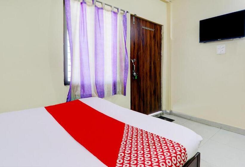 三人经典房间, Oyo Relax Inn