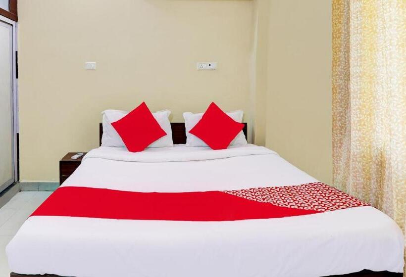 三人经典房间, Oyo Relax Inn