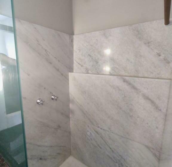 Superior Oda, Villa Salvador