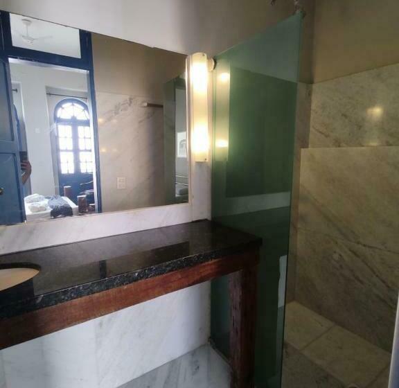 Superior Oda, Villa Salvador