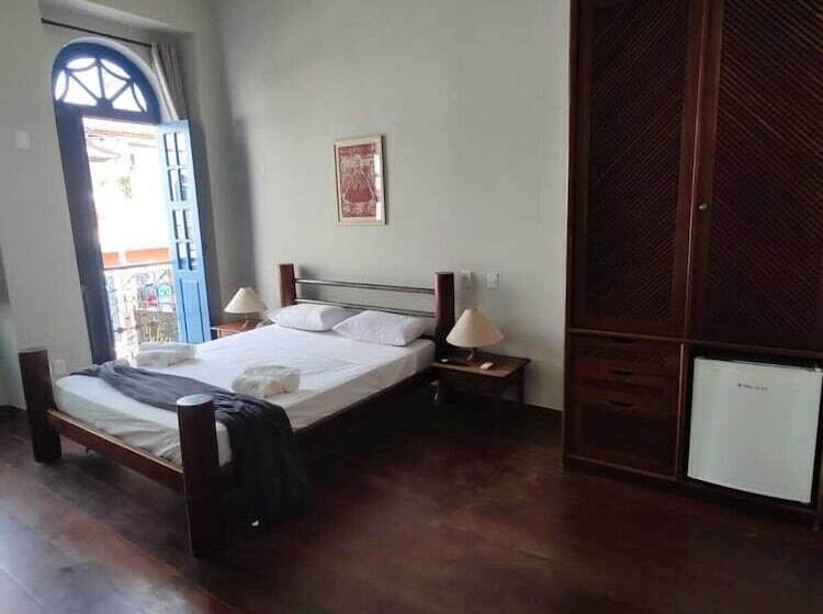 Lüks Üç Kişilik Oda, Villa Salvador