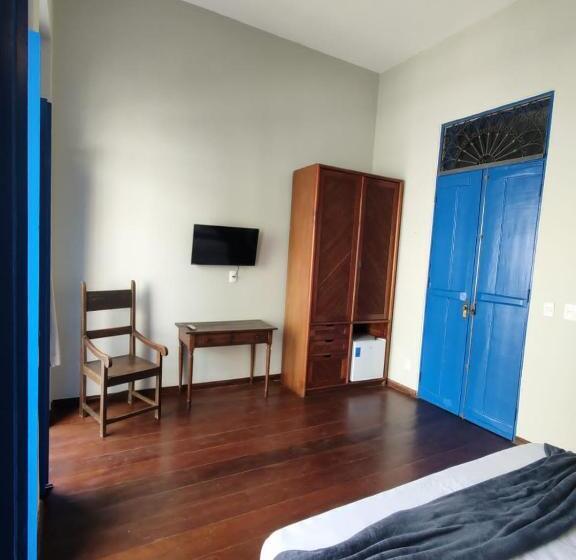 Lüks Üç Kişilik Oda, Villa Salvador