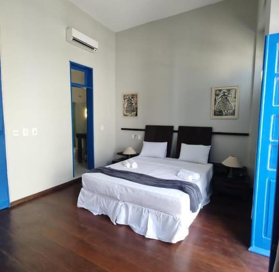 اتاق سوپریور سه تخته, Villa Salvador