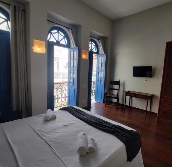 Lüks Üç Kişilik Oda, Villa Salvador