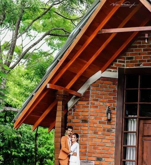 패밀리 룸, Gagees Lake View Cabana