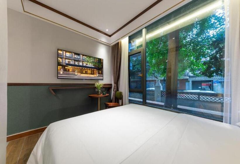 Chambre Standard, Time Traveller Boutique Hotel Near Chengdu Wide Narrow Lane, People S Park, Chengdu Panda Base, 10