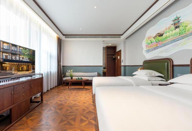 Chambre Familiale Supérieure, Time Traveller Boutique Hotel Near Chengdu Wide Narrow Lane, People S Park, Chengdu Panda Base, 10