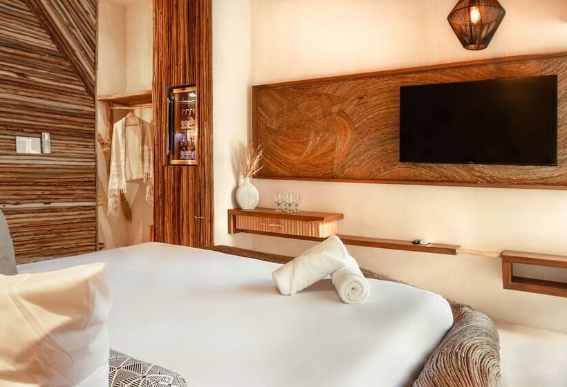 سوئیت با بالکن, Cervecería Tulum Boutique Hotel & Beer Spa All Inclusive