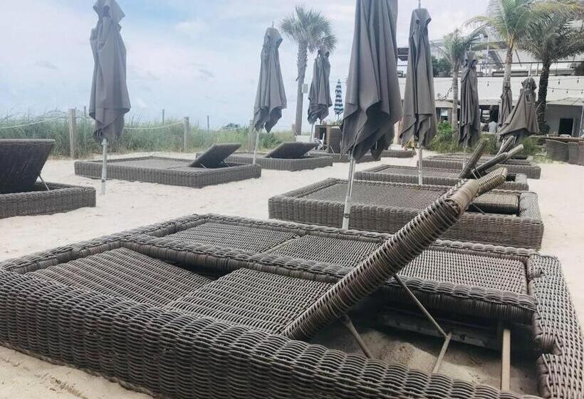 شقة دور أخير غرفة نوم واحدة, Beautiful Penthouse Condo With Stunning Views Of Both Ocean And City