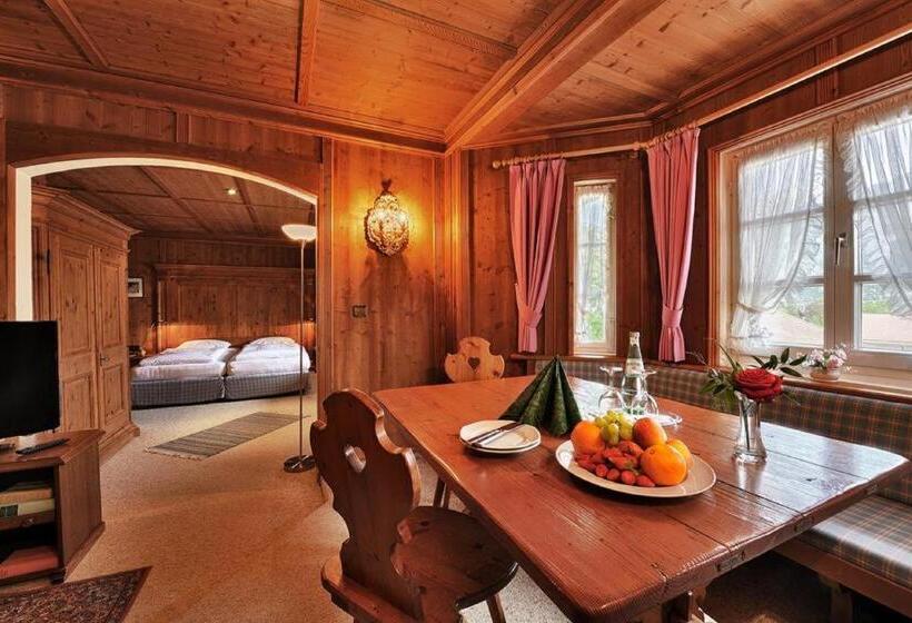 스탠다드 스튜디오, Gasthof & Hotel Zur Post