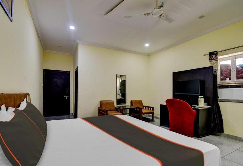 غرفة كلاسيكية ثلاثية, Collection O Green Valley Farm