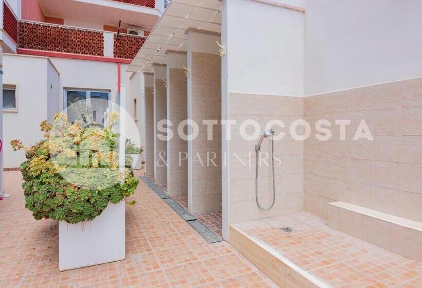 Студио Стандарт Вид на Сад, Sky View Salento