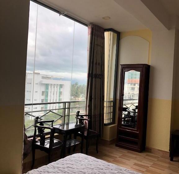 اتاق استاندارد با تخت بزرگ, Khách Sạn Khánh Nhung