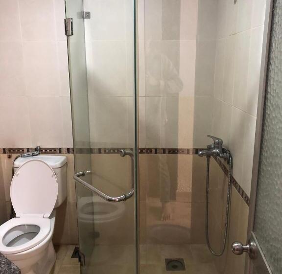 اتاق استاندارد با تخت بزرگ, Khách Sạn Khánh Nhung