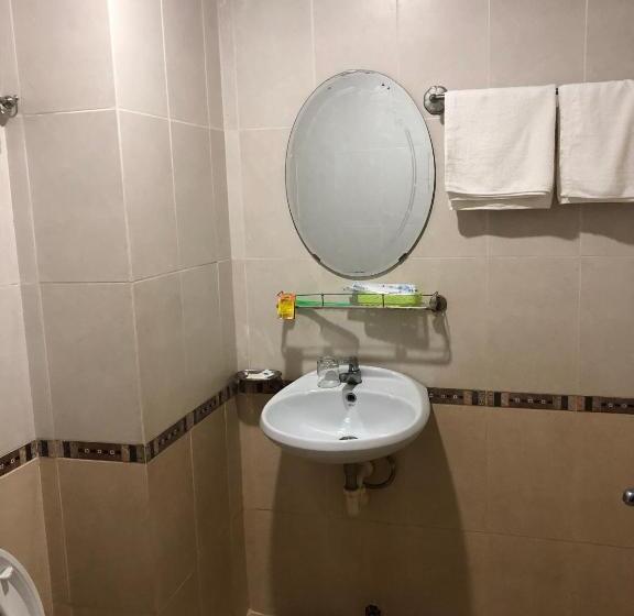 اتاق استاندارد یک نفره, Khách Sạn Khánh Nhung