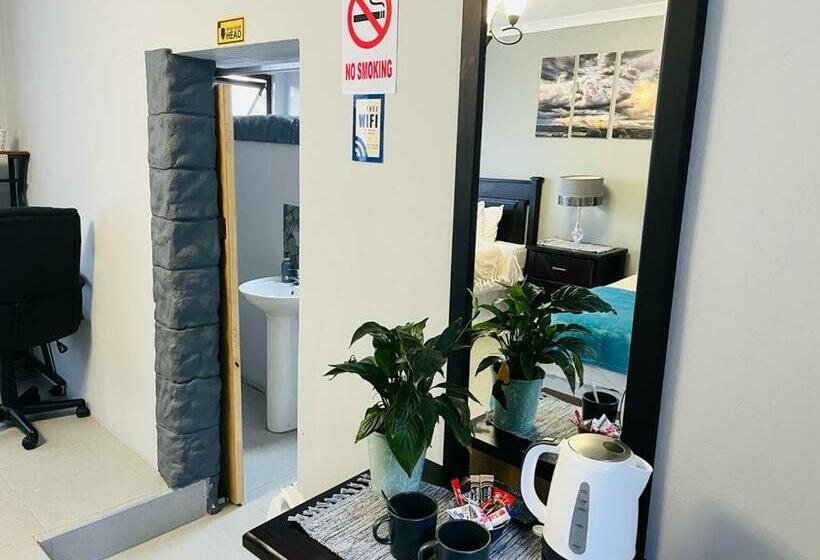 スタンダードルーム, Bloubrak Gastehuis  Stone Haven 2