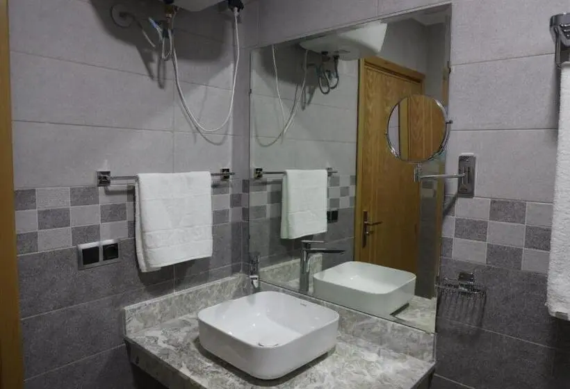 اتاق استاندارد, Residence Centrosuit