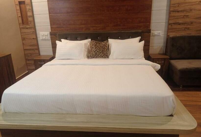 디럭스 룸, The Palash Vann Resort Madhya Pradesh