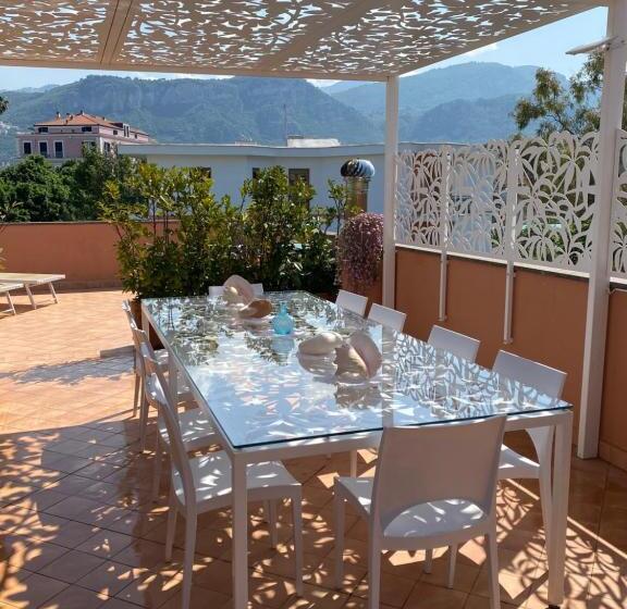 Номер Deluxe, The Rooftop Terrace B&b