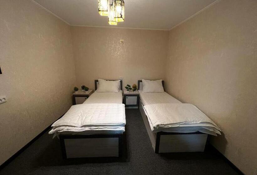 غرفة إقتصادية, Markhaba