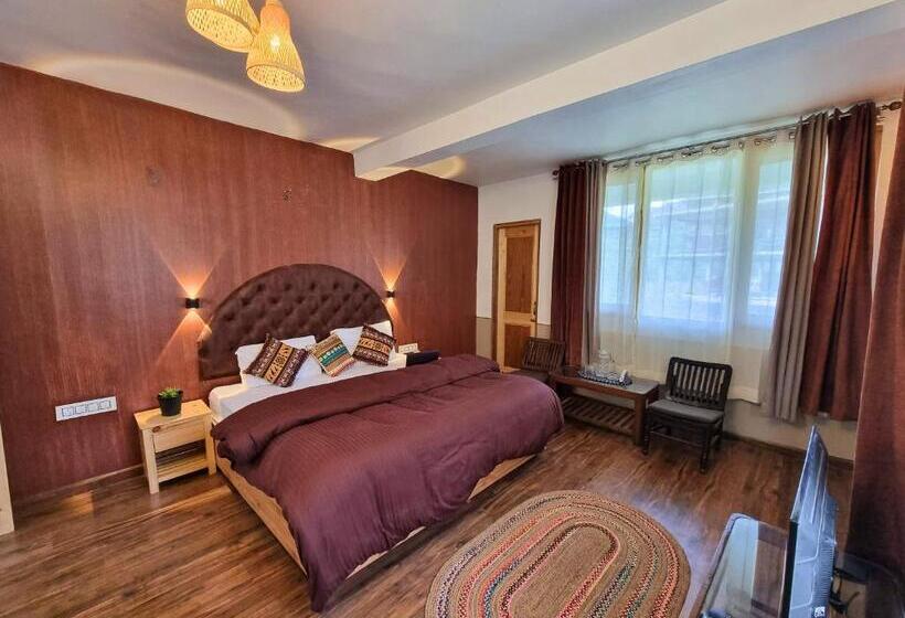 חדר דלוקס עם מרפסת, The Bunker Burwa Manali