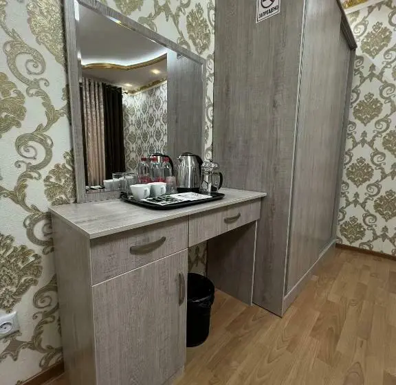 اتاق اکونومی, Diyora Hostel