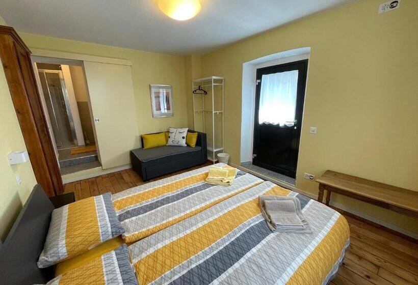 חדר סטנדרט לשלושה, Osteria Centrale   B&b