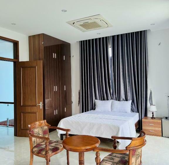 اتاق خانوادگی, 150 Homestay