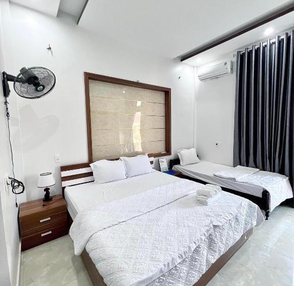 اتاق استاندارد سه نفره, 150 Homestay