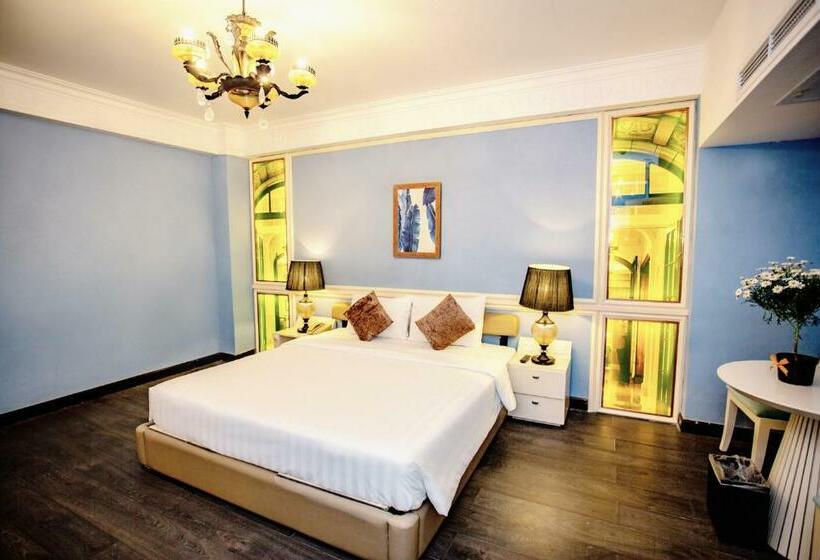 اتاق لوکس, California Saigon Hotel & Rooftop Pool