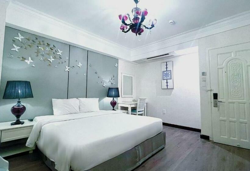 اتاق لوکس, California Saigon Hotel & Rooftop Pool